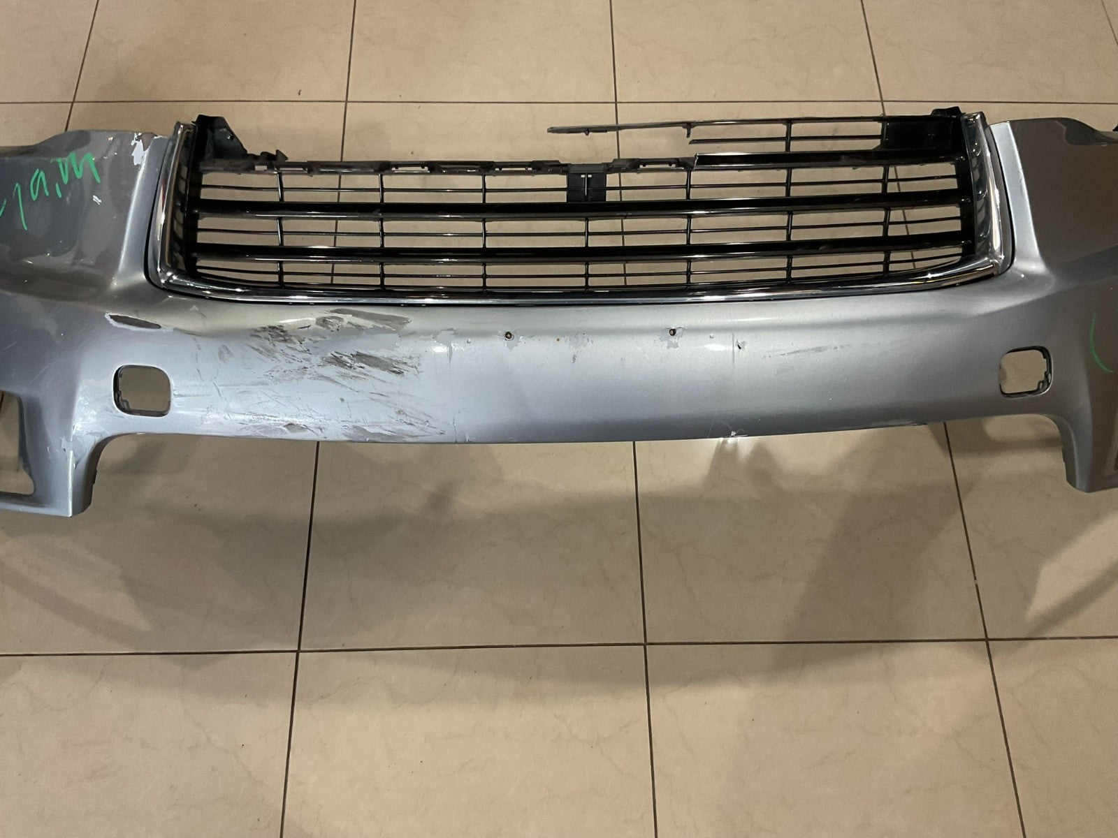 Front Bumper Cover Silver Toyota Highlander LE Lted Hybrid 14-16 52119+0e220 OEM
