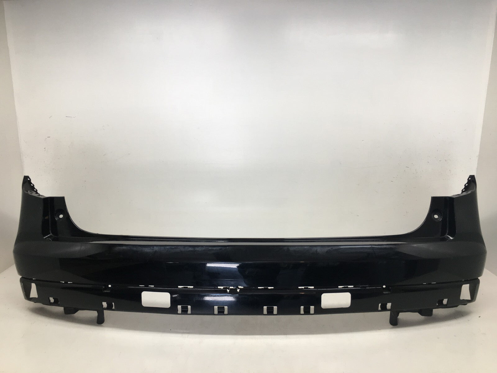 Rear Upper Bumper Cover Honda Pilot LX/EX/EX-L/Elite/Touring 2016-2018 OEM2