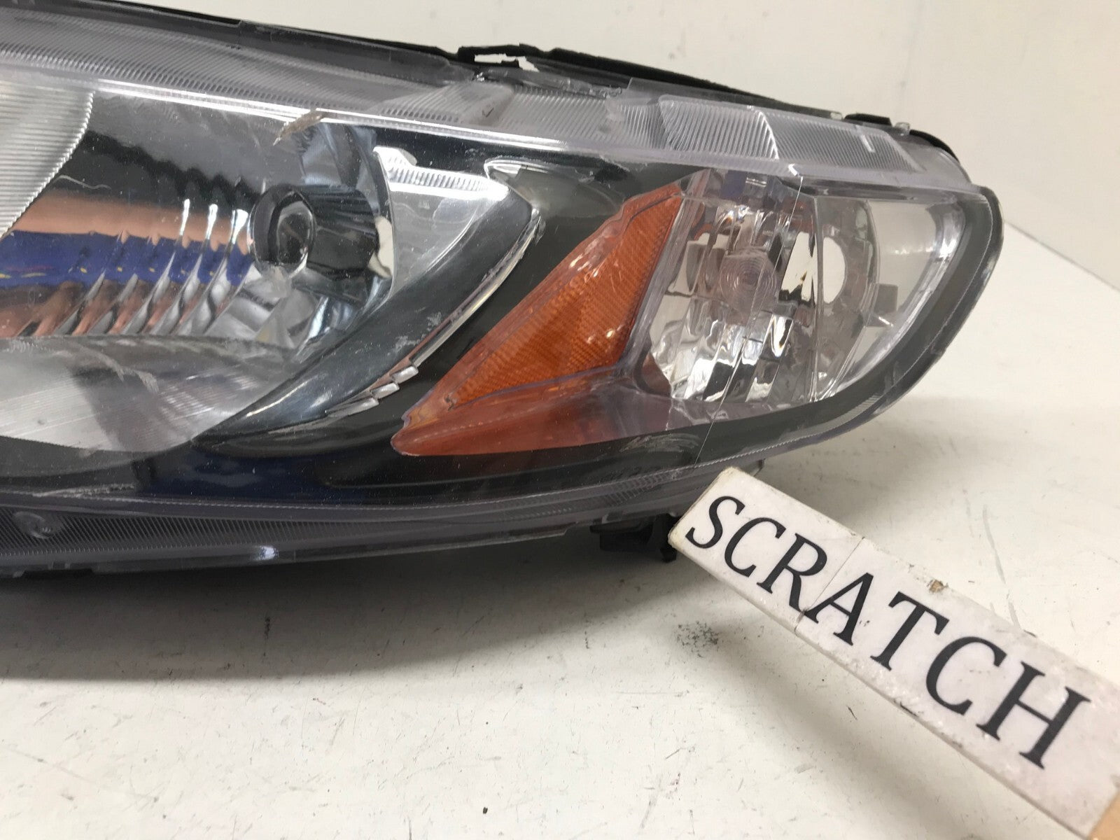 Headlight Damaged Driver LH Left 2006-2011 Honda Civic Sedan 33151SNAA02 OEM