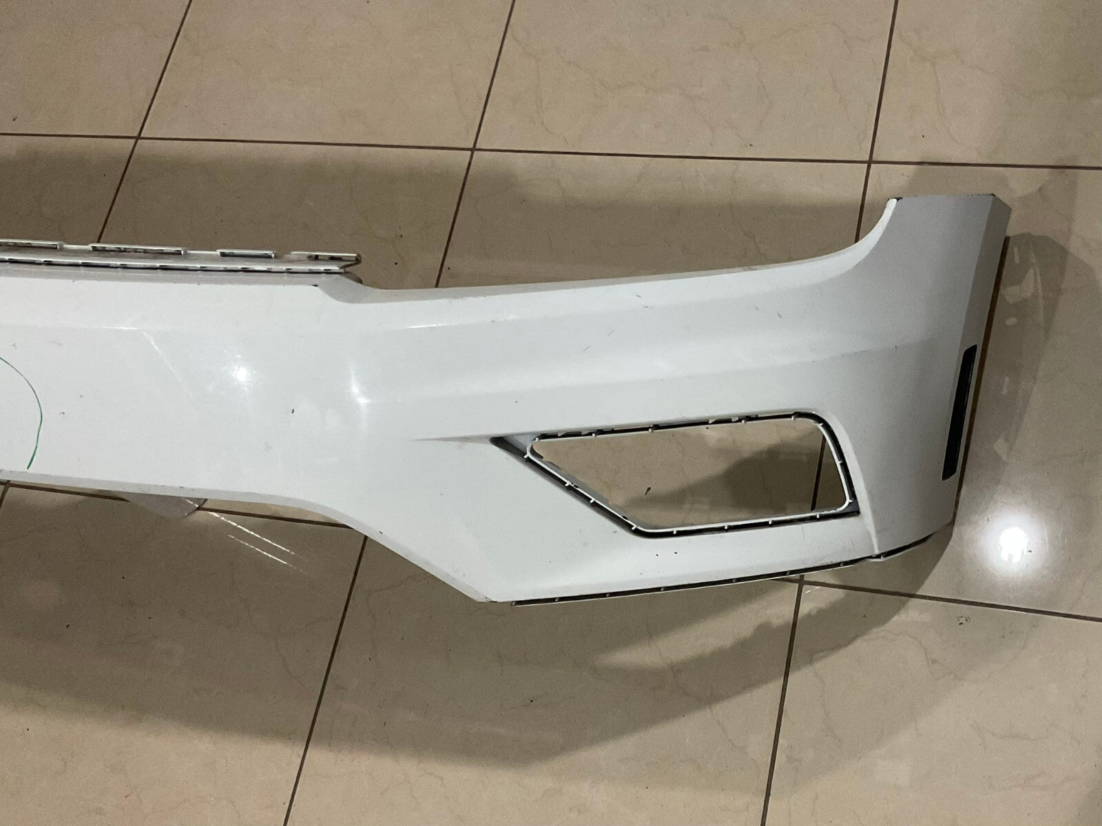 Front Bumper Cover White 2018-2021 Volkswagen Tiguan 6NN+807+221 OEM
