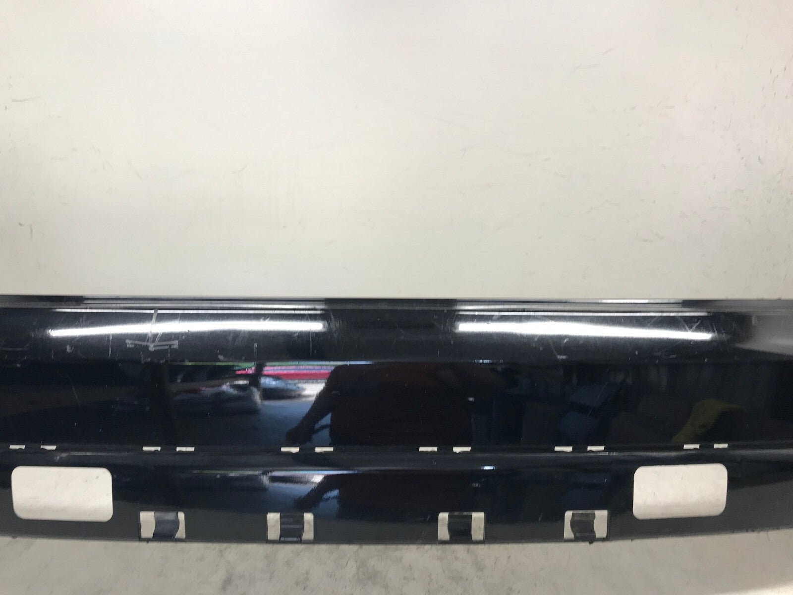 Rear Upper Bumper Cover Black 16-2018 Honda Pilot LX/EX/EX-L 71501-TG7-A000 OEM