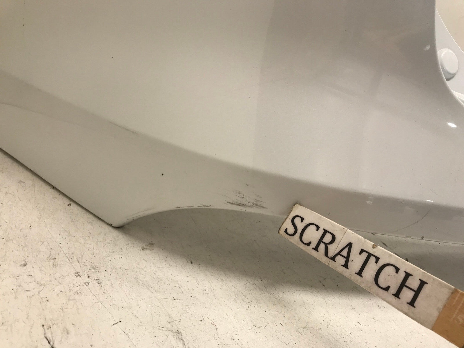 Rear Upper Bumper Cover White Hyundai Santa Fe Sport 13-16 86611-4Z000 OEM