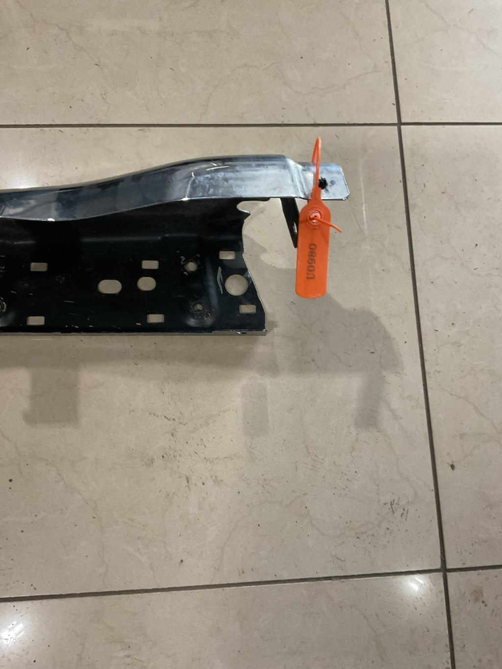 Bumper End Cap Left LH Ford Ranger 2019-2023 kb3b17k825 OEM