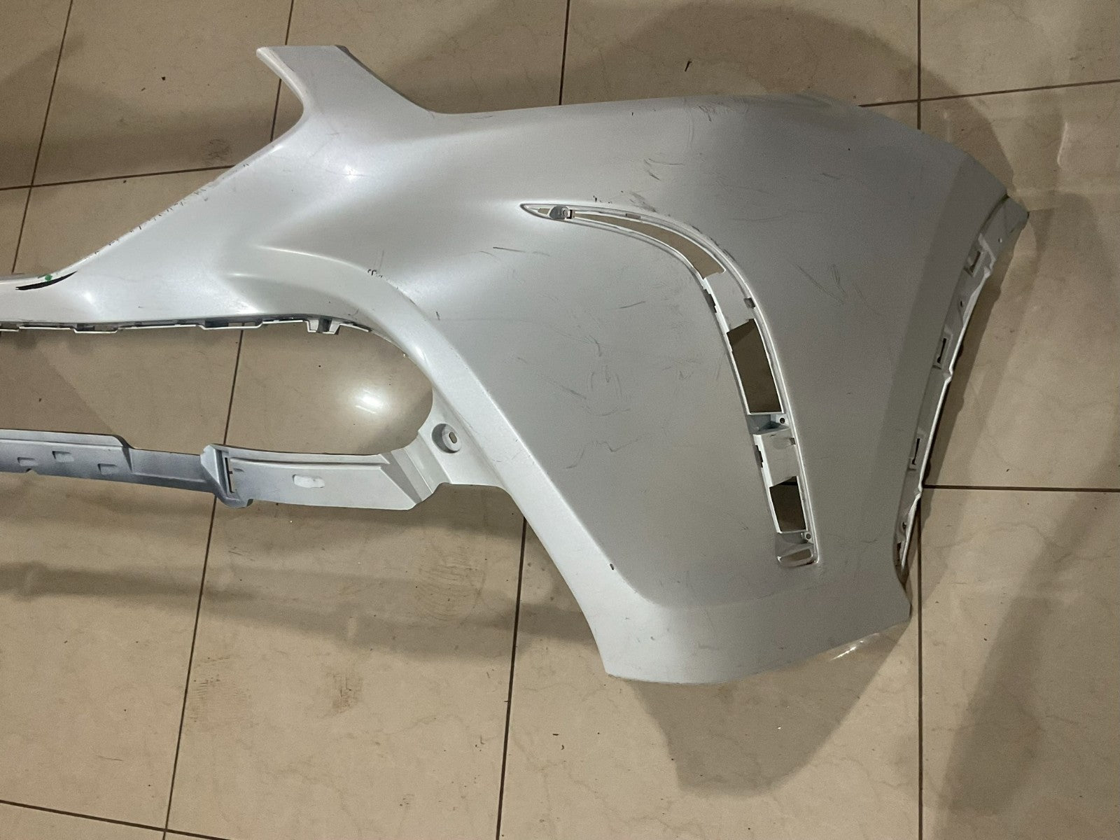 Front Bumper Cover White 2021-2024 Toyota Highlander XSE 52119+0e540 OEM