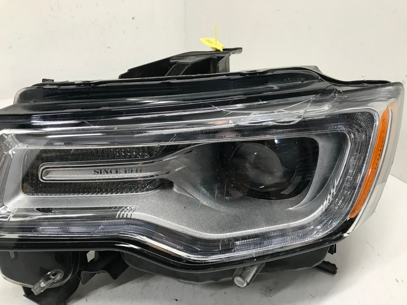 Headlight Driver LH Jeep Grand Cherokee 2018 68266661AE OEM