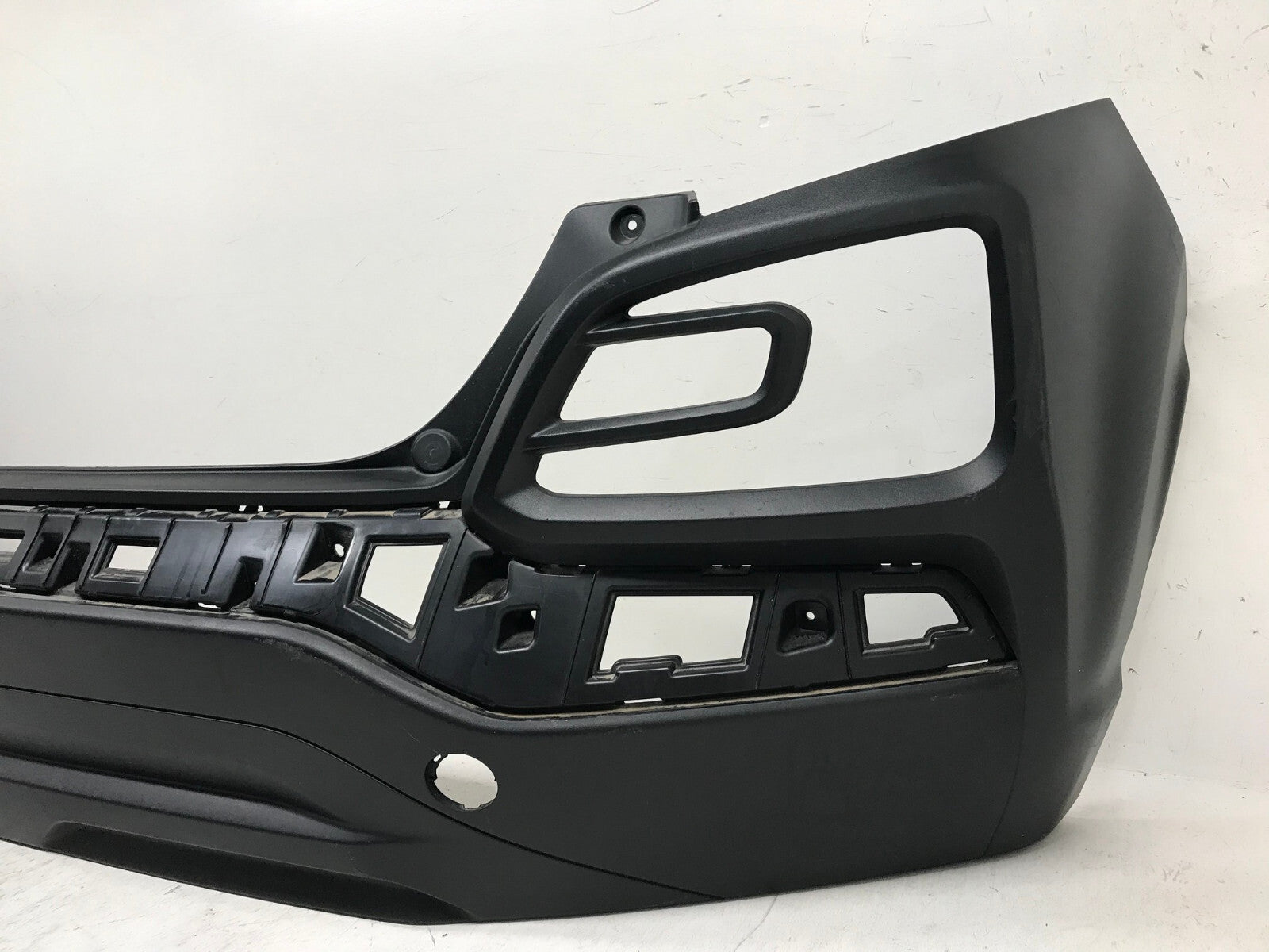 Rear Bumper Cover Hyundai Kona Black 2018 2019 86611-J9020 OEM5