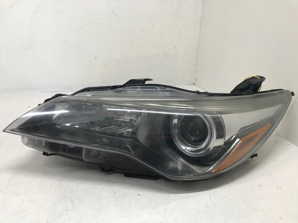 Headlight Damaged Driver LH Toyota Camry Hybrid LE XLE 2015-2017 81150-06D90 OEM