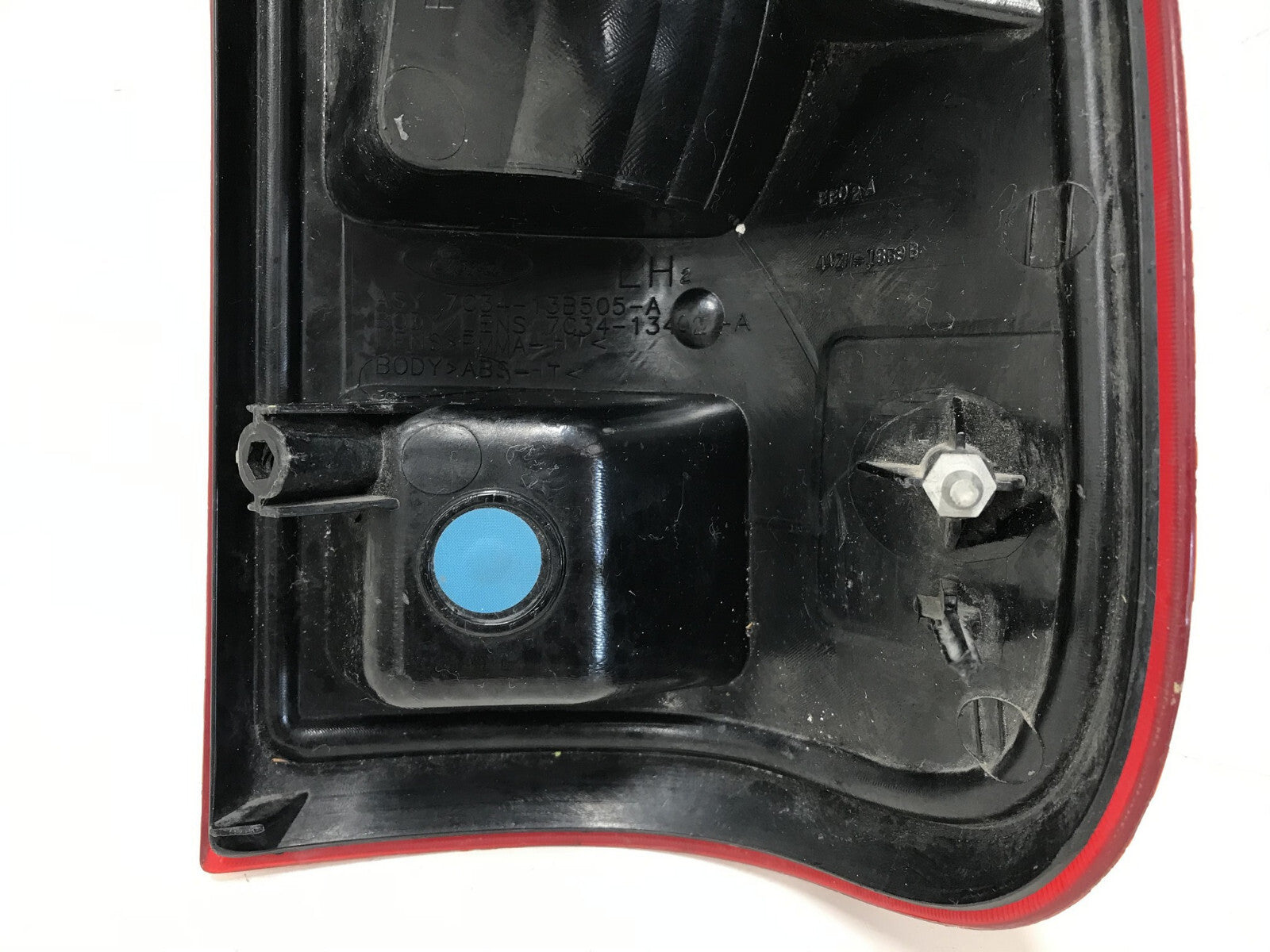 Halogen Tail light Damaged Left Driver LH Ford F-250 Super Duty 2008-2016 OEM