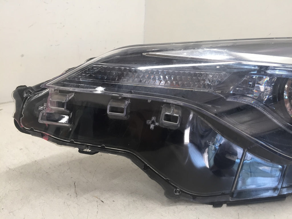 Headlight Damaged Headlamp Driver LH Corolla CE L LE ECO 17-19 81150-02M70 OEM