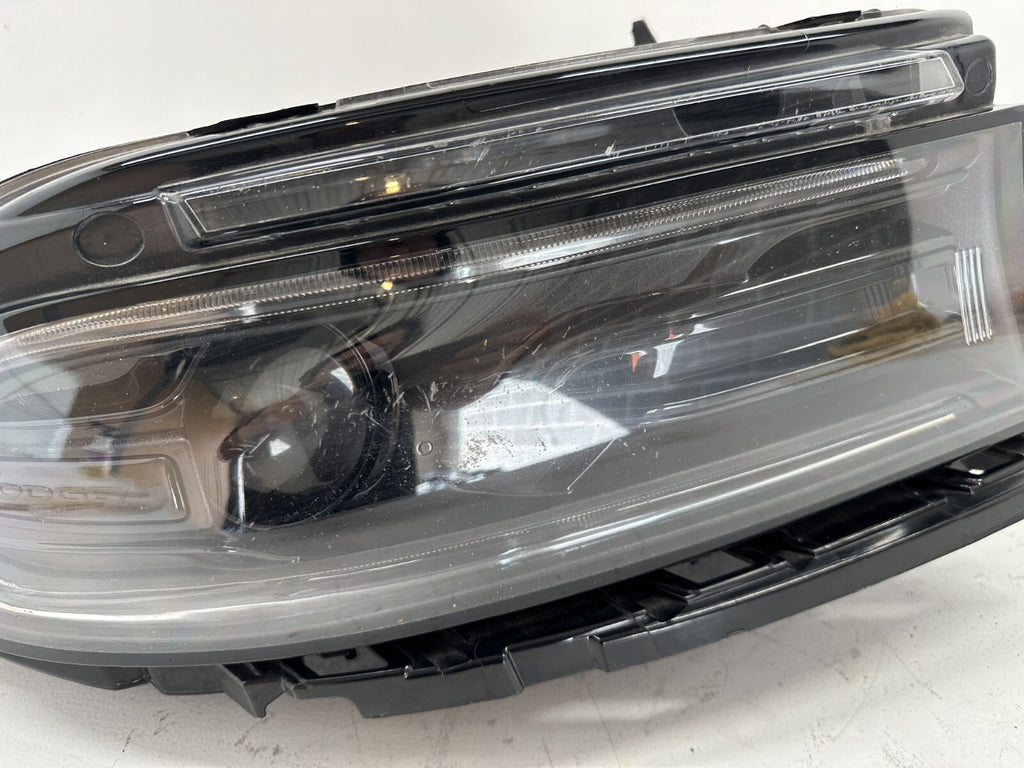 Headlight Damaged Right Passenger RH 2019 2020 2021 Dodge Charger 68410316AD OEM