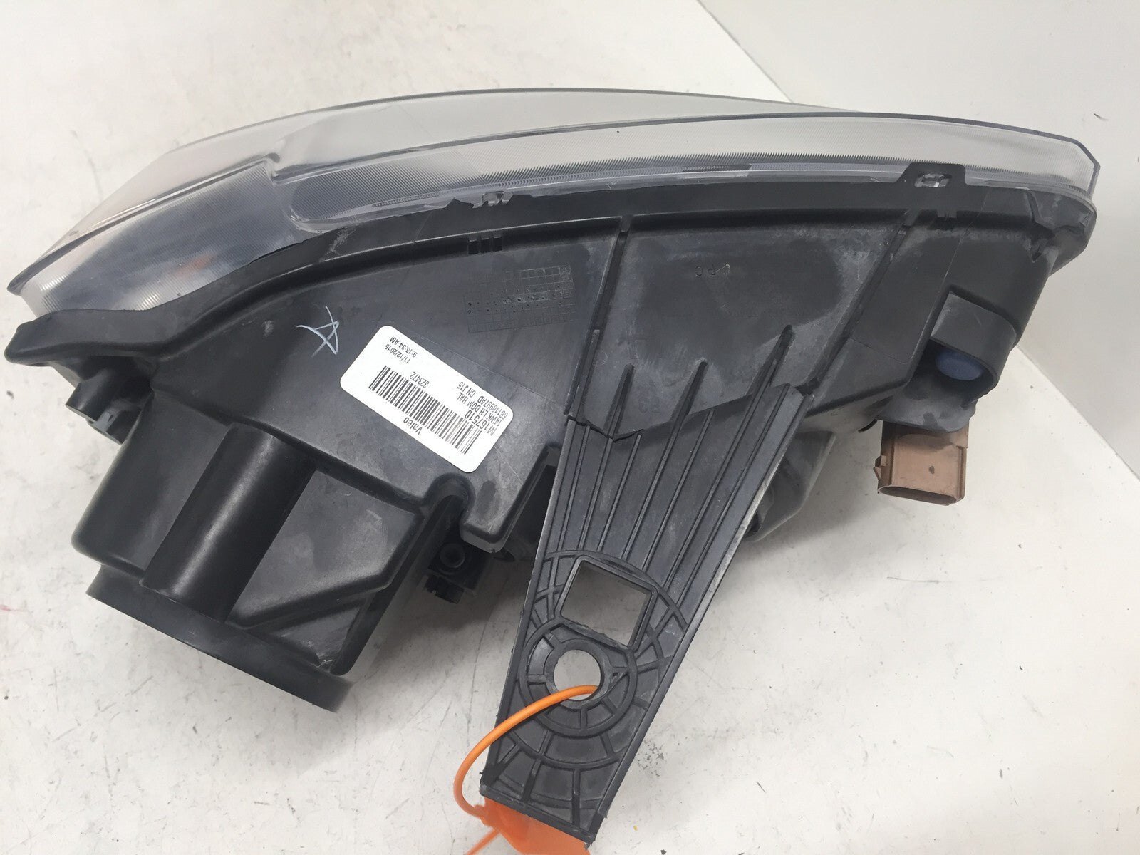 Headlight Damaged Halogen Driver LH Jeep Grand Cherokee 2014-2016 68110997AD OEM