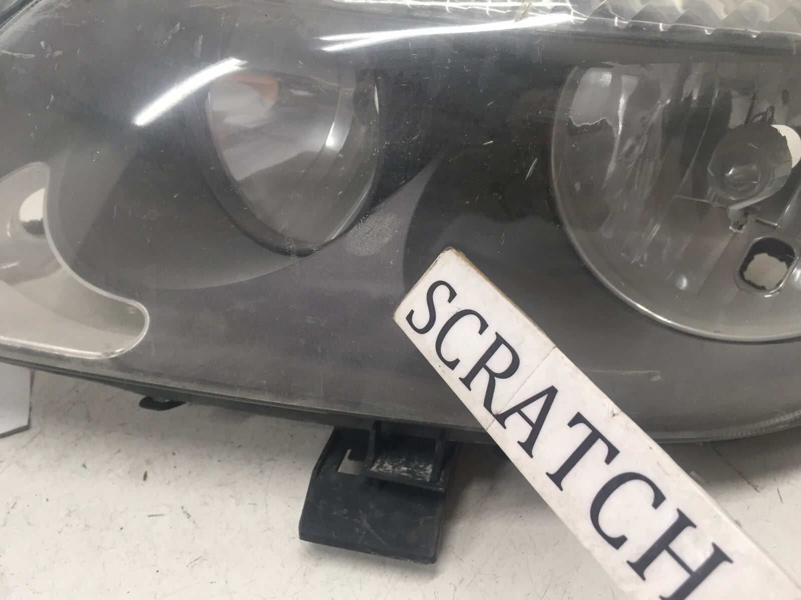 Headlight Damaged Halogen Headlamp Driver LH Scion tC 2005-2007 81170-21130 OEM2