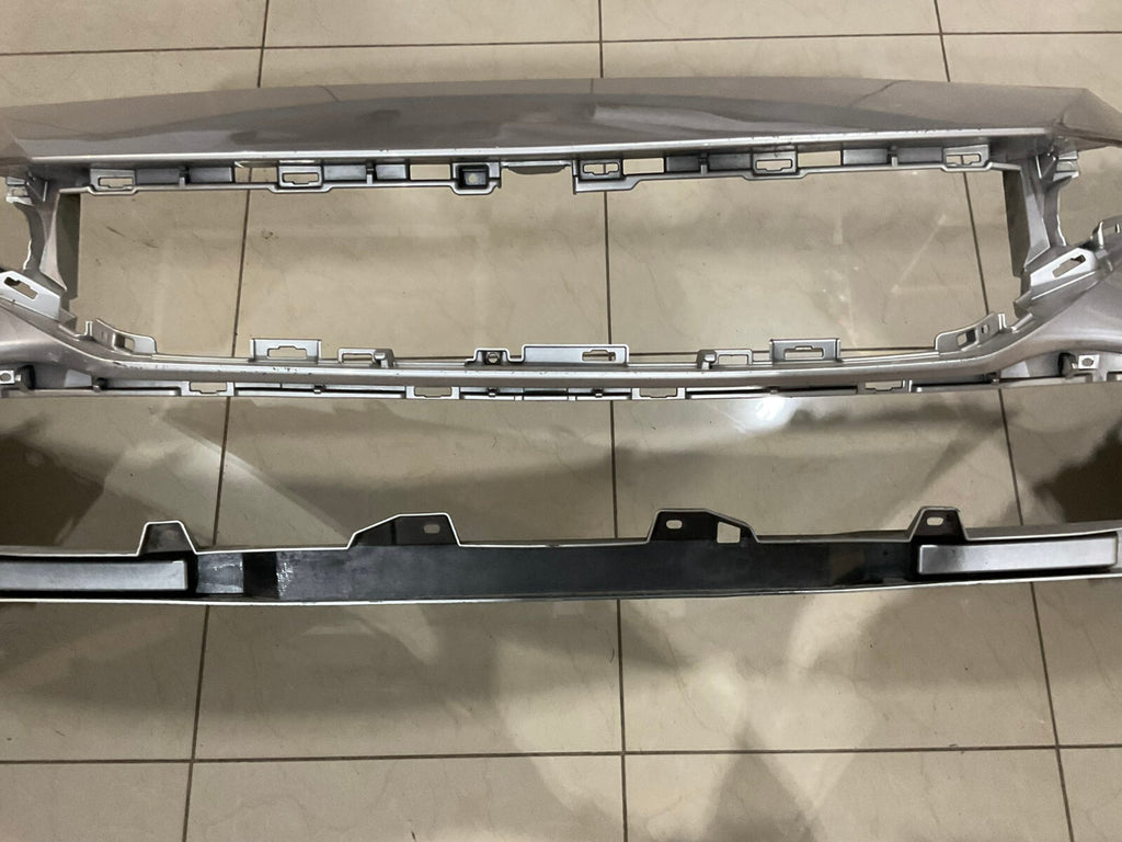 Front Bumper Cover Silver 2021 2022 2023 Toyota Venza 52119+488301 OEM