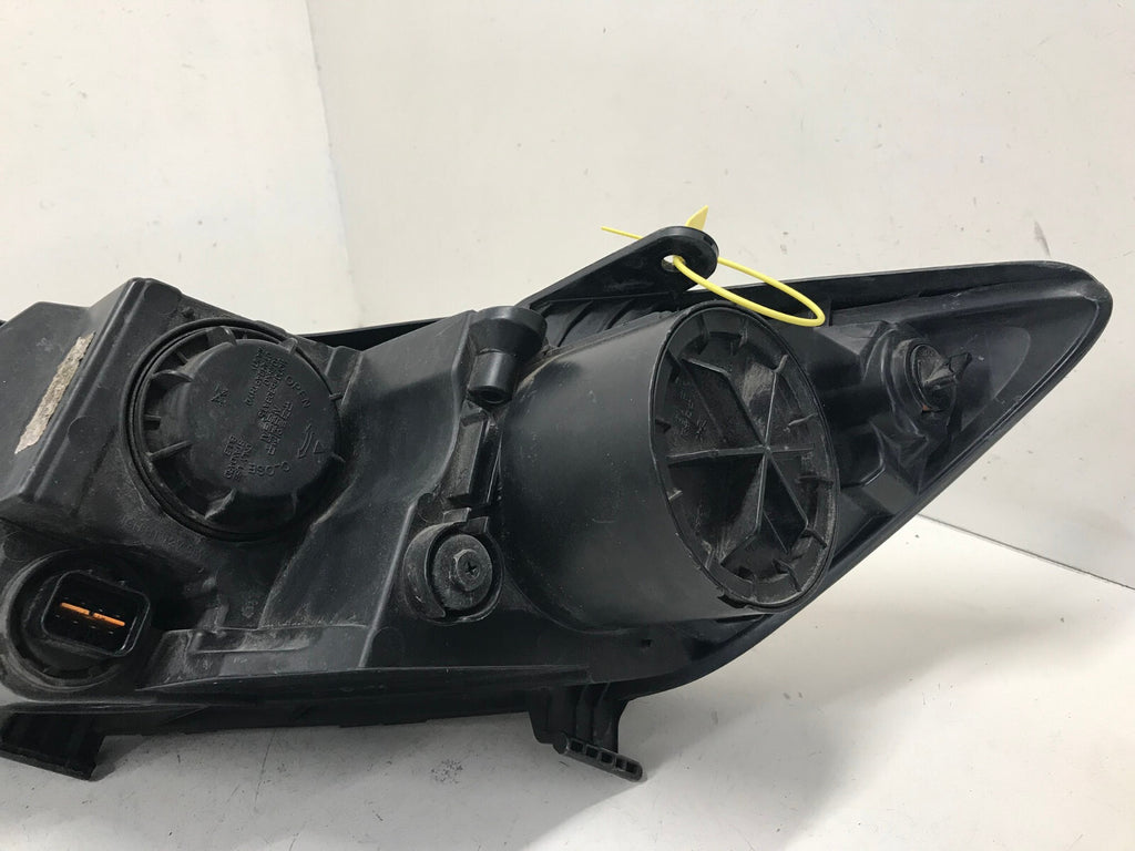 Headlight Damaged Passenger Right RH Kia Optima 2011 2012 2013 323-1135R-AS2 OEM