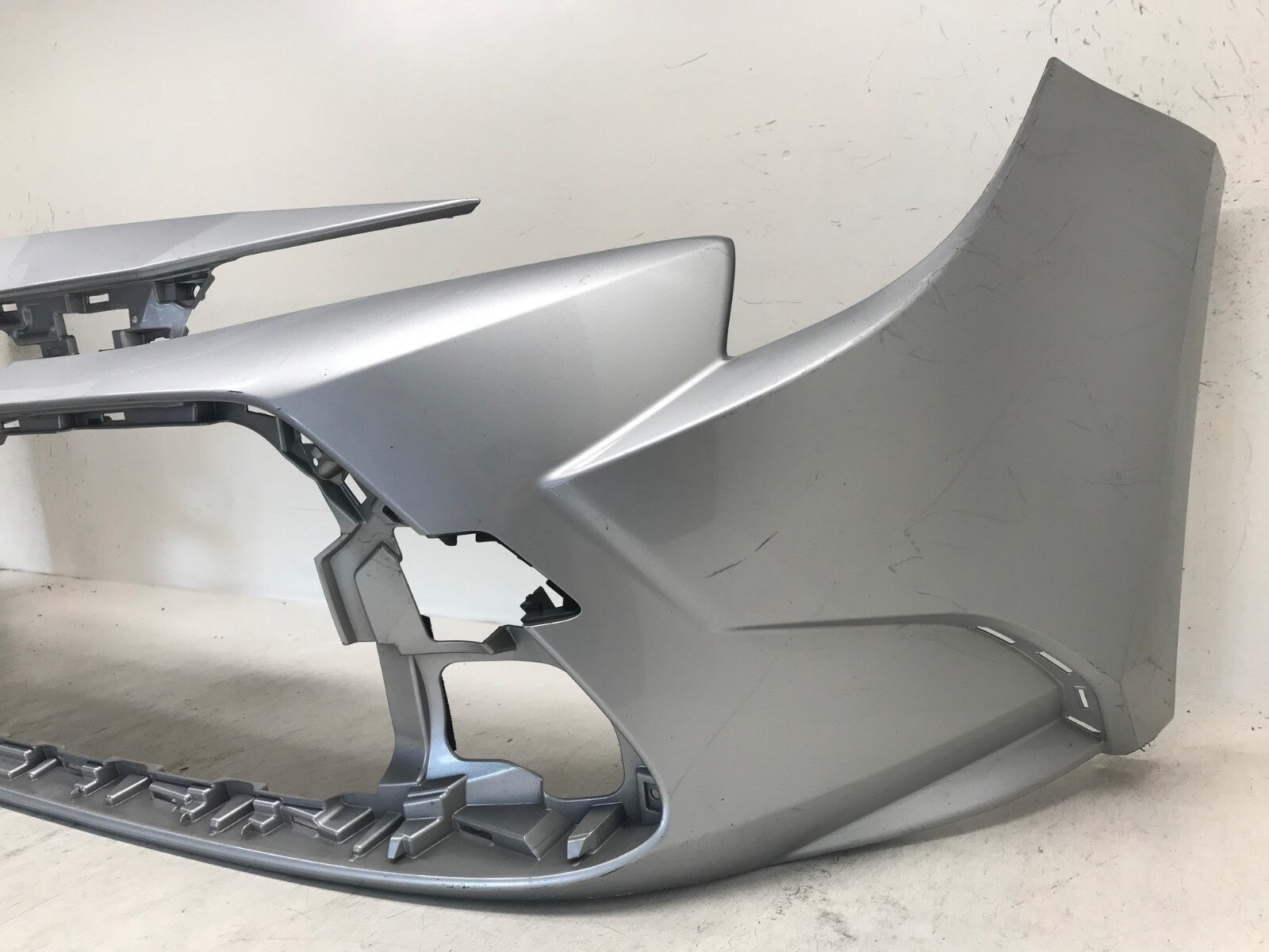 Front Bumper Cover Toyota Corolla LE XLE 2020-2021 52119-12G00 OEM2