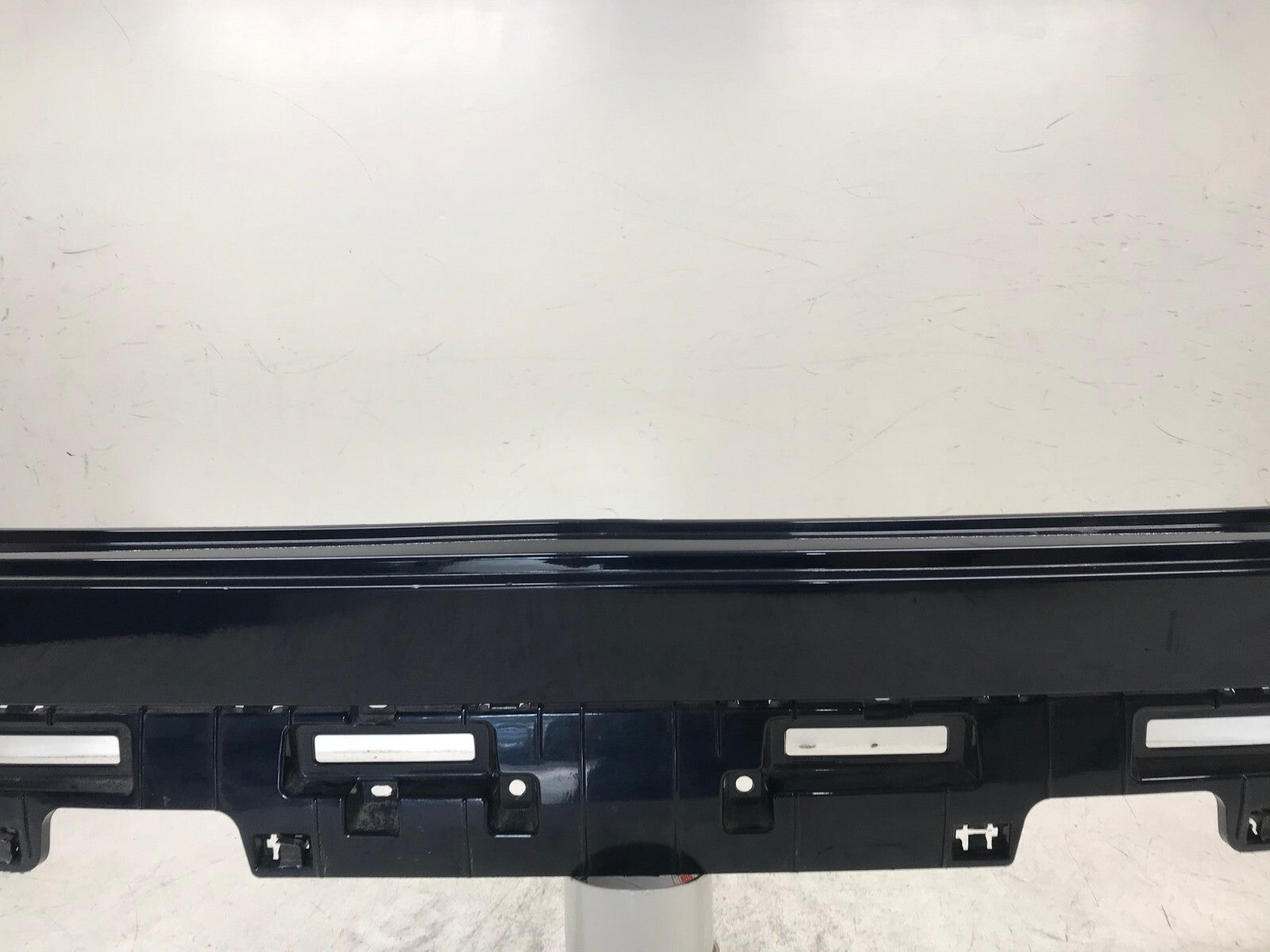 Rear Upper Bumper Cover Black Hyundai Palisade Lted/SE/SEL/SEL Plus/Ultimate OEM