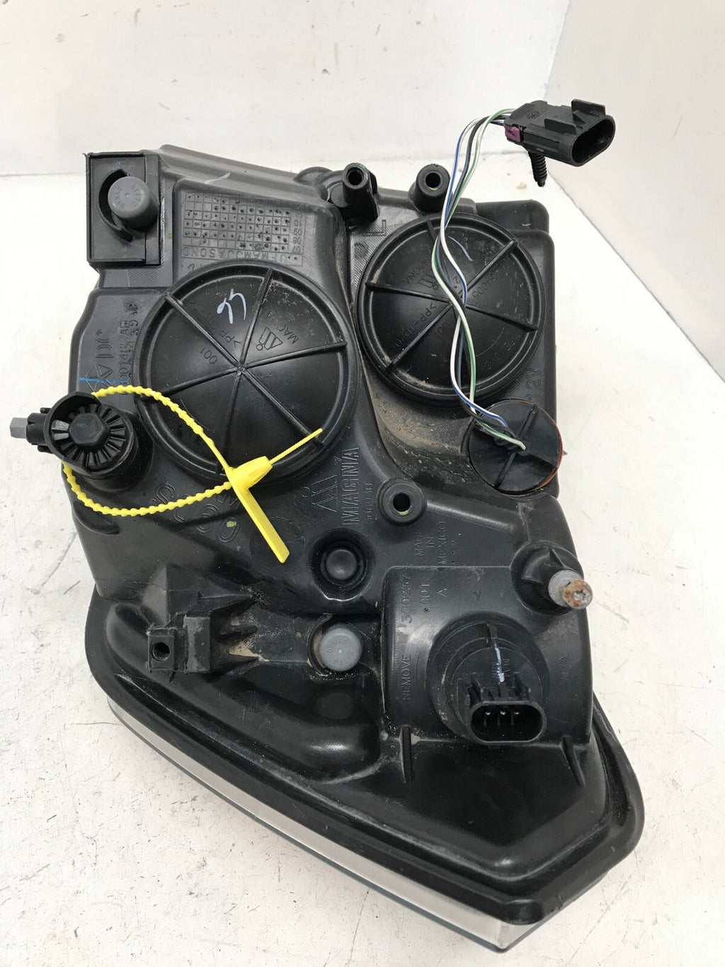 Headlight Damaged Left LH Driver Dodge Ram 2009-2018 68001485AC OEM