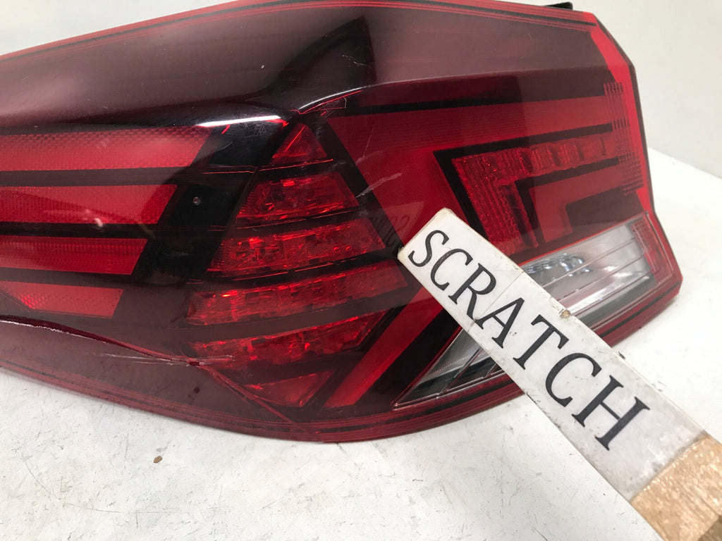 Tail light Damaged LH Driver 19-20 Elantra Sedan Sport/Limited 92401-F2610 OEM