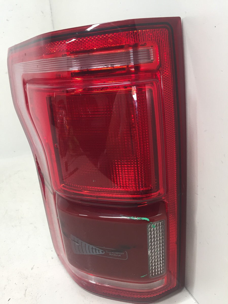 Tail light Damaged LH Left Driver Ford F150 F 150 2015-2017 FL34-13B505-C OEM