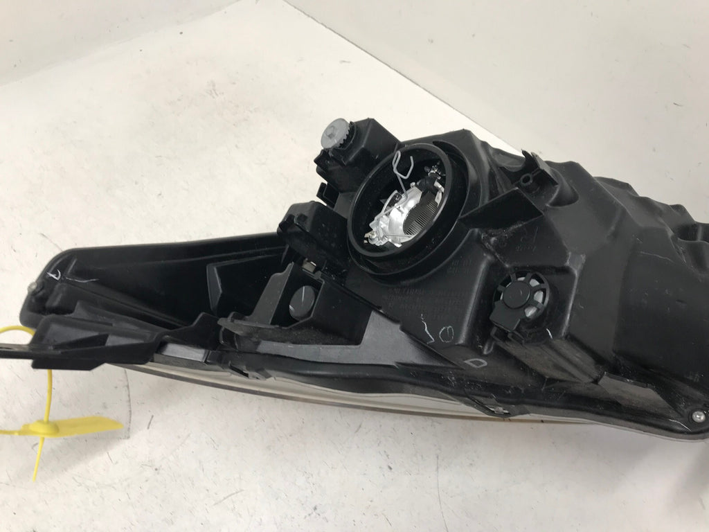 Headlight Damaged Right RH Toyota Yaris Sedan Scion iA 16-2020 81130WB001 OEM