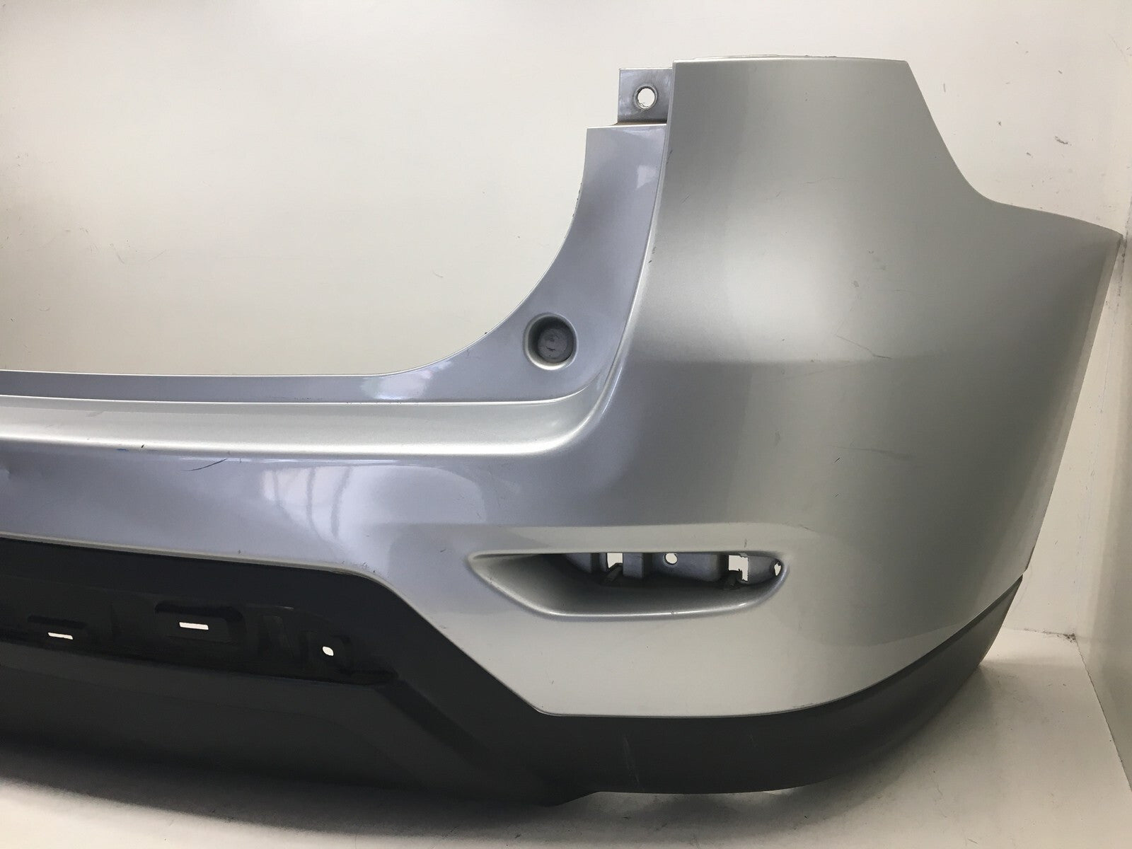 Rear Bumper Cover Nissan Pathfinder Platinum SV Hybrid w/o Sensr Holes 13-16 OEM