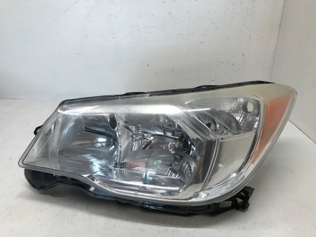 Headlight Damaged LH Driver 2014 2015 2016 Subaru Forester SJ 84001SG081 OEM