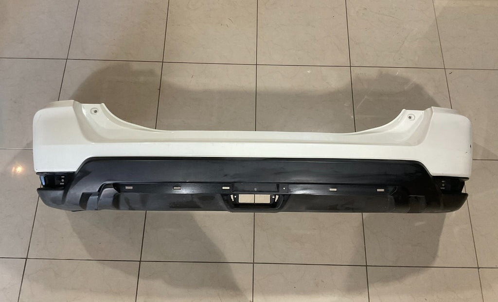 Rear Bumper Cover White 2017-2018 Nissan Rogue S/SL/SV/SV Hybrid 85022+6fr0h OEM