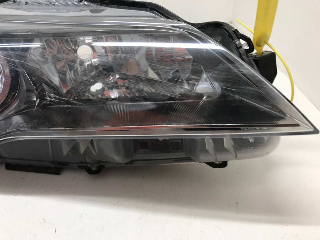 Halogen Headlight Damaged Passenger RH Right Side Toyota Camry 2015-2017 OEM2