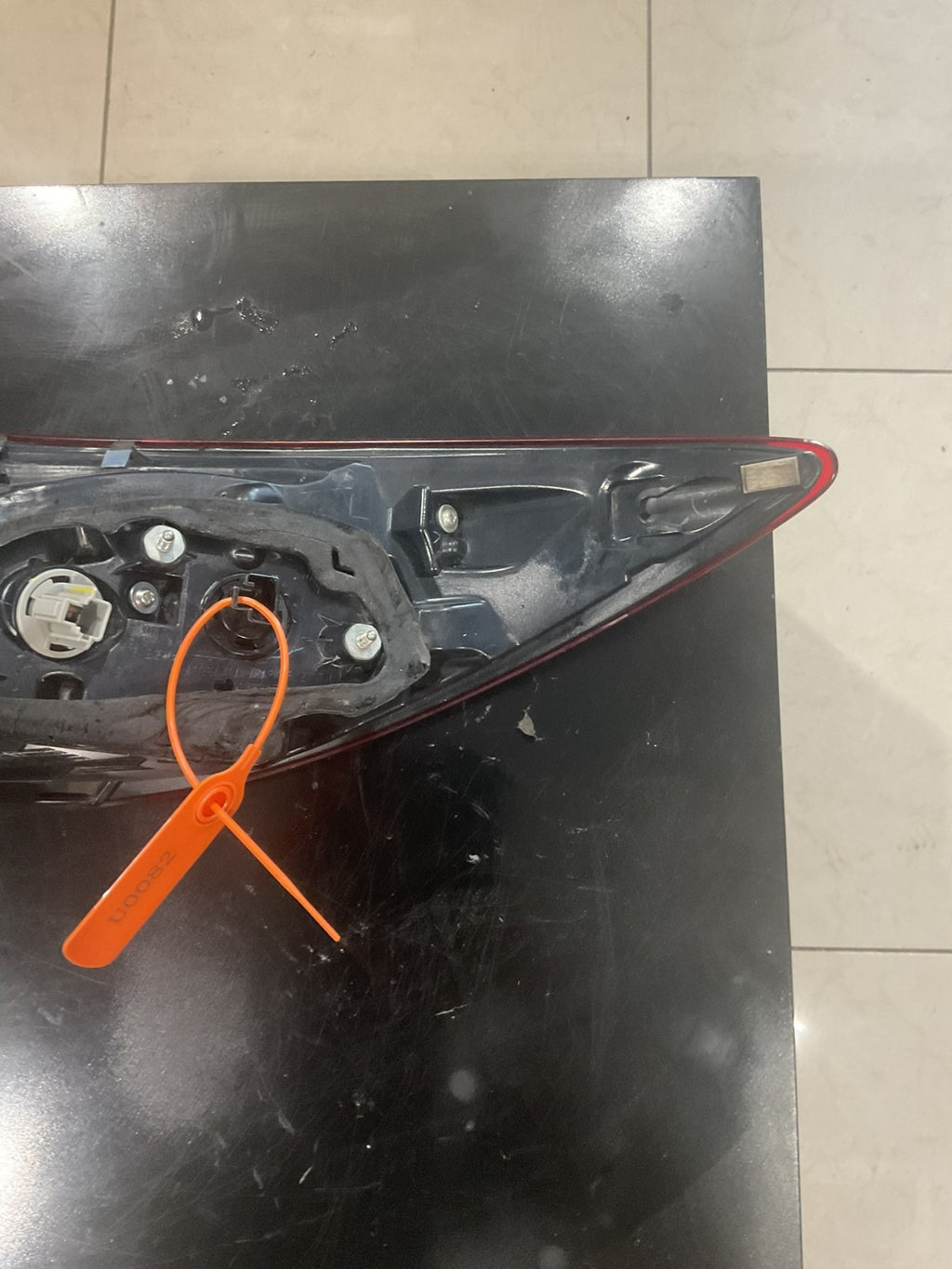 Tail Light Left Driver LH 2014-16 Mazda 3 220+41983 OEM