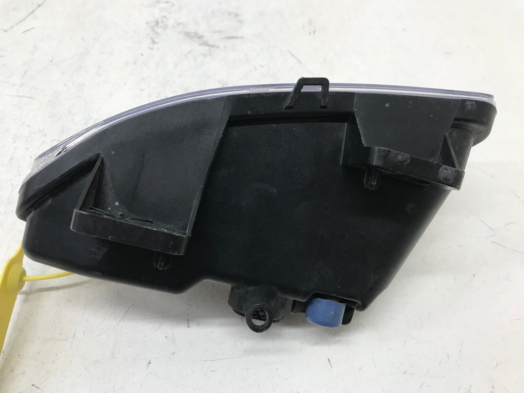 Fog light Damaged RH Right Dodge Ram 1500 2500 3500 19 20 21 2022 68477196AA OEM
