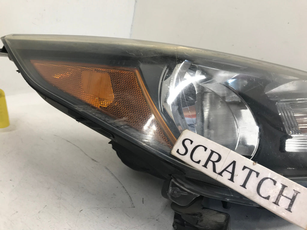 Headlight Damaged Passenger Right RH Honda CR-V 2012 2013 33100T0AA01 OEM