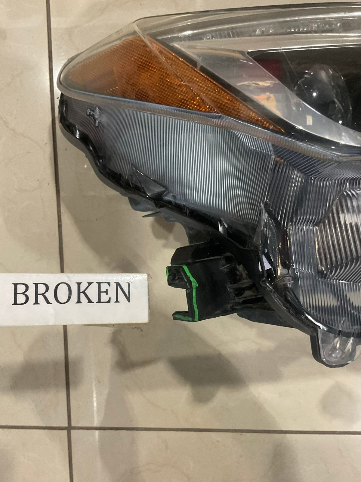 Headlight Right RH Passenger Toyota RAV4 2016 2017 2018 CAPA
