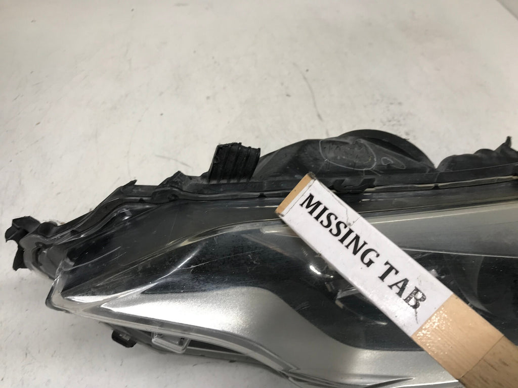 Halogen Headlight Damaged Driver LH Toyota Corolla 14 2015 2016 81150-02E60 OEM