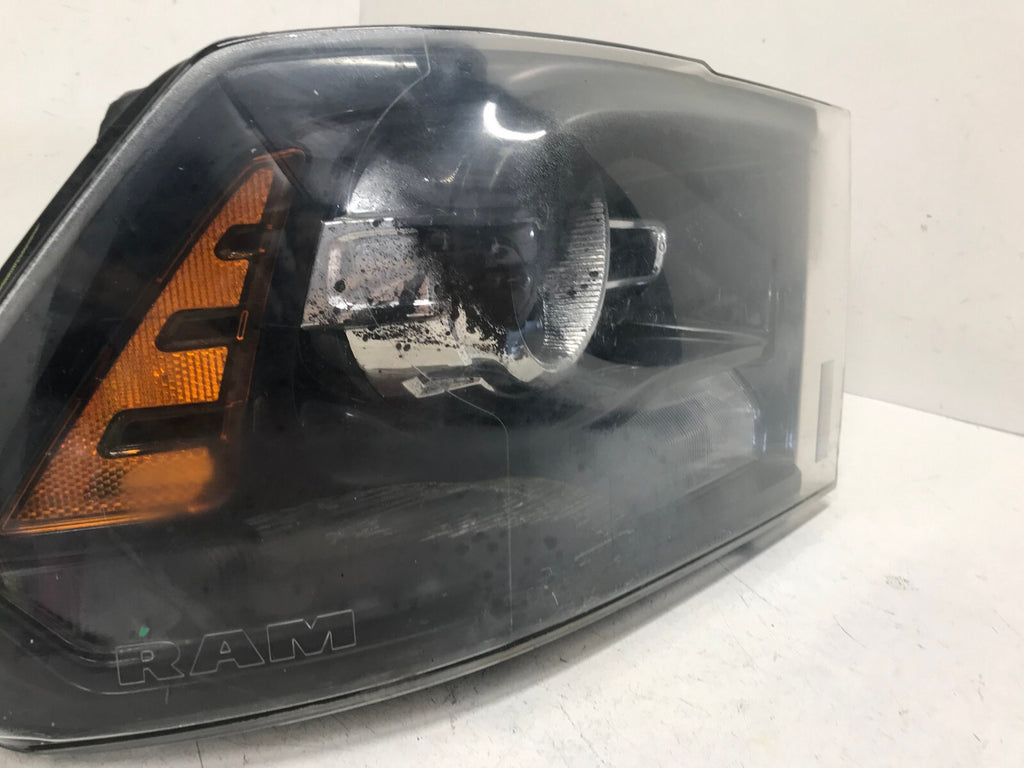 Headlight Damaged Passenger RH Projector Ram Truck 2015-2018 68093220AD OEM