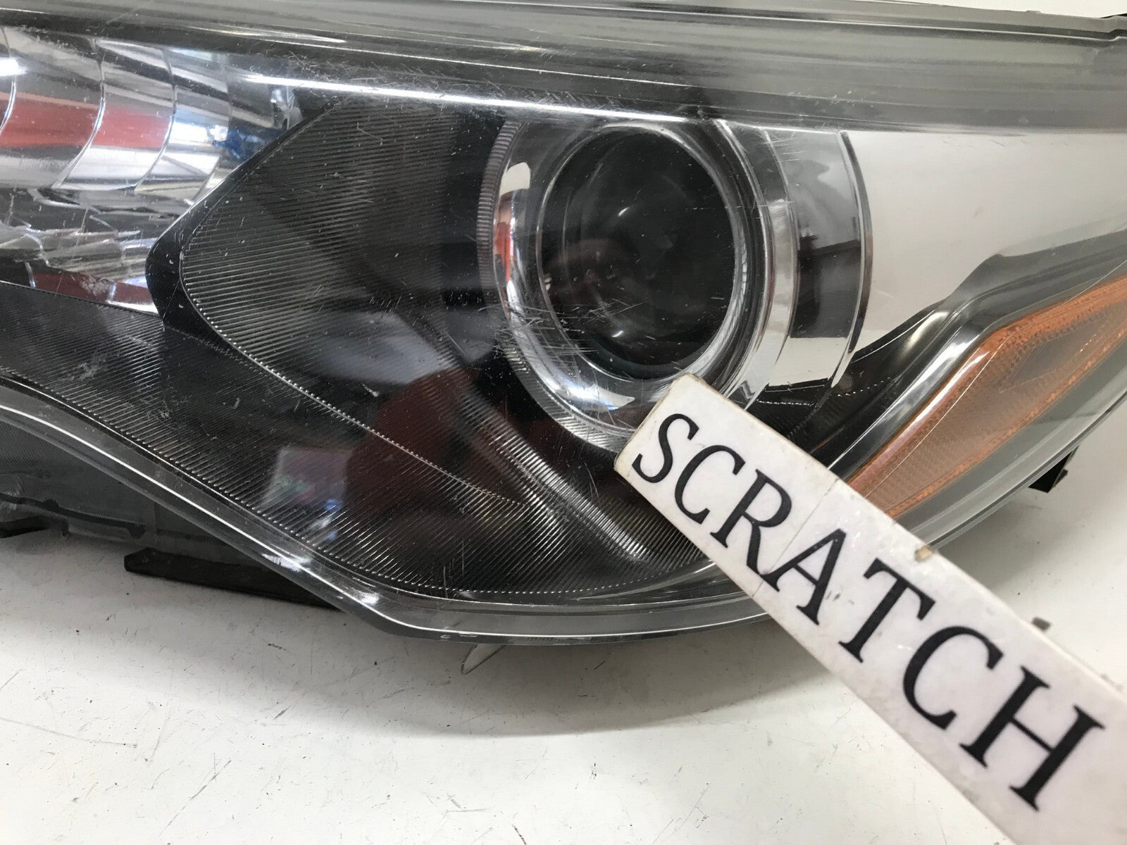 Headlight Damaged Left Driver LH Halogen Toyota Camry 2015-2017 OEM5