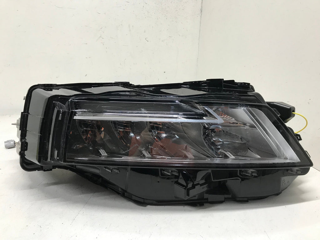 Headlight Damaged LED Right RH Nissan Rogue Platinum SL SV 2021 26010-6RR0A OEM
