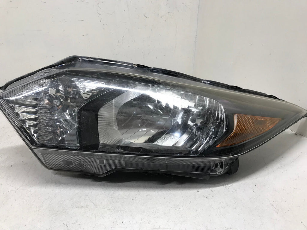 Headlight Damaged Driver Left LH Honda HRV HR-V 2016-2018 33150T7SA01 OEM