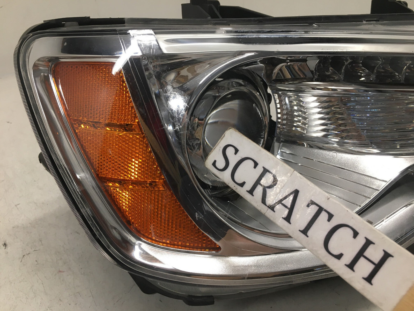 Halogen Led Headlight Damaged RH Passenger Chrysler 2011-2014 BAM92153000 OEM
