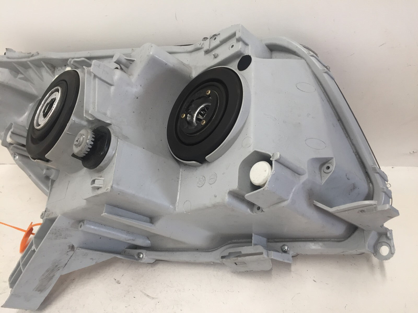 Headlight Damaged Driver Left LH Toyota 4Runner Limited/SR5 06-09 CAPA