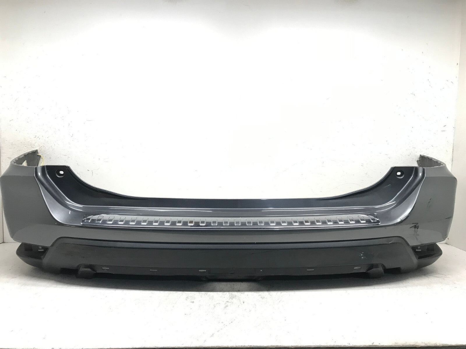 Rear Bumper Cover Gray Nissan Rogue S SL SV SV Hybrid 17 18 85022-6FL0H OEM
