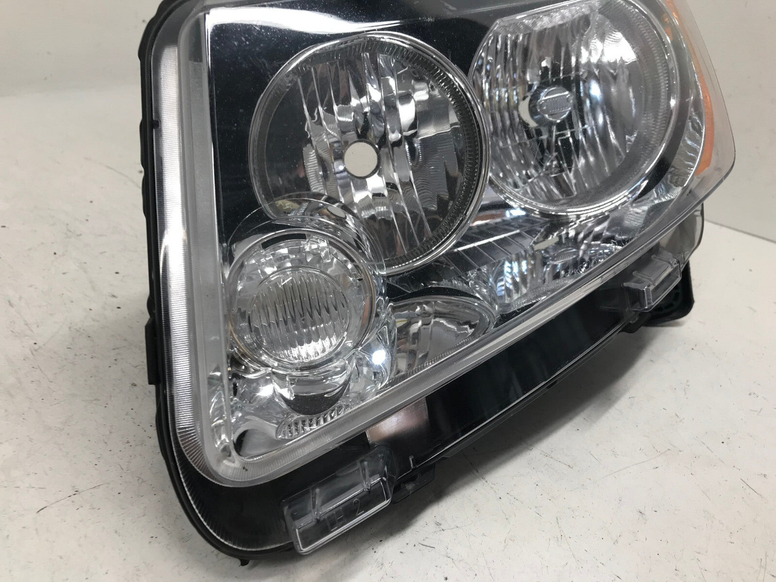 Halogen Headlight Damaged Driver LH Jeep Grand Cherokee 2011-2013 55079379AE OEM