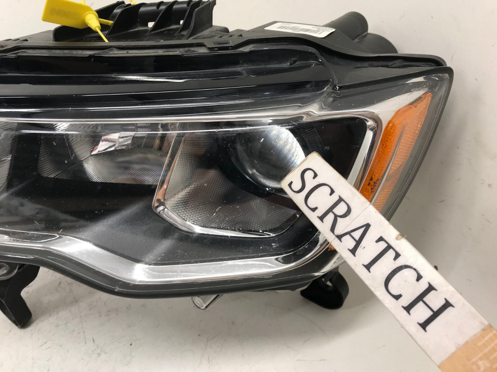 Headlight Damaged Left LH Driver Jeep Grand Cherokee 17-22 68289235AD OEM