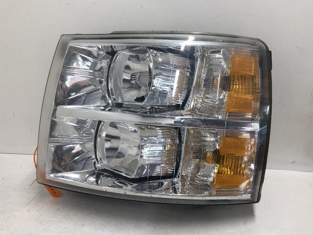 Headlight Damaged Driver LH Chevy Silverado 1500 2500 3500 07-2013 25962804 OEM