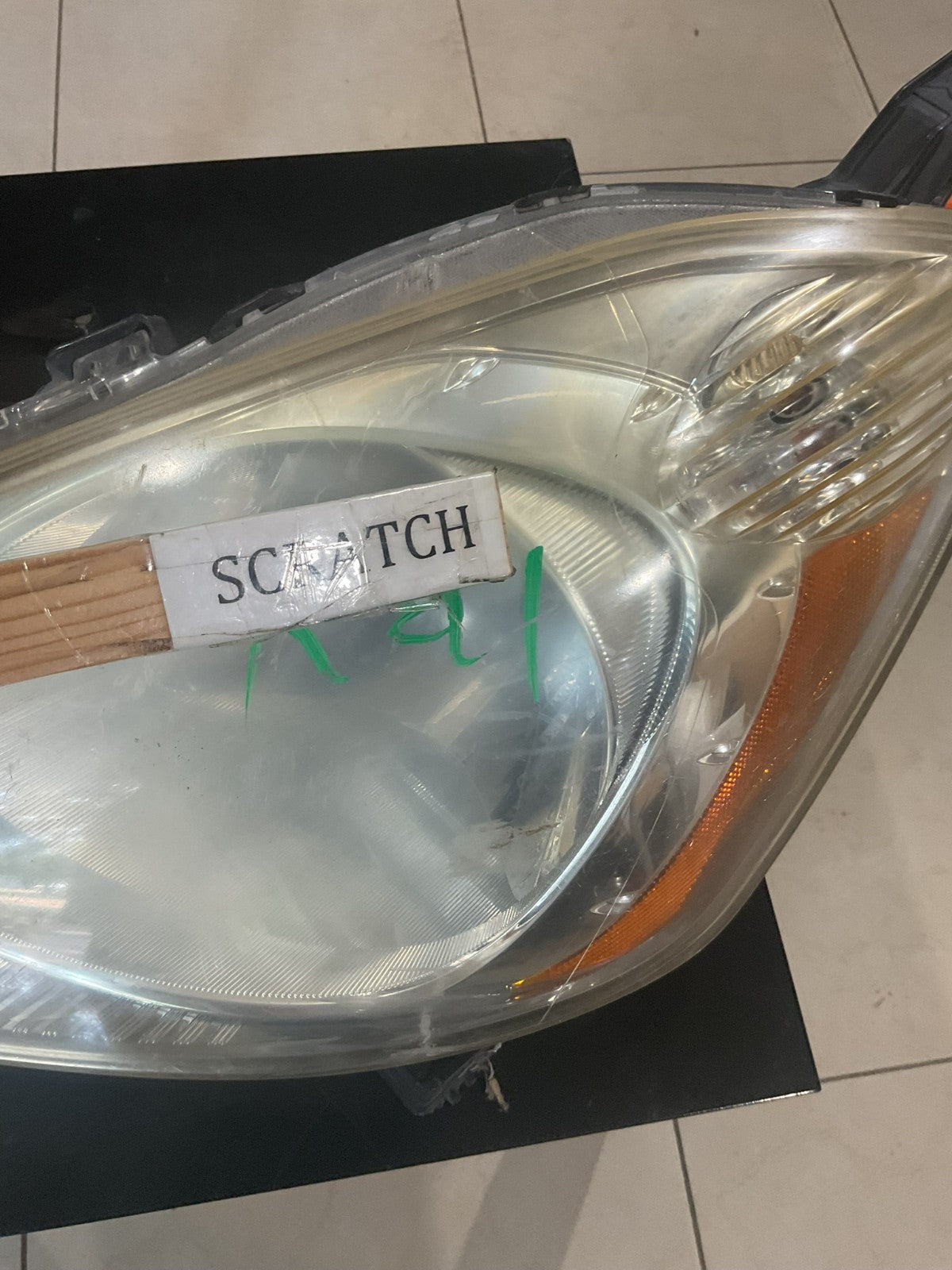 Headlight Left Driver LH 2010 Honda Fit Sport CAPA