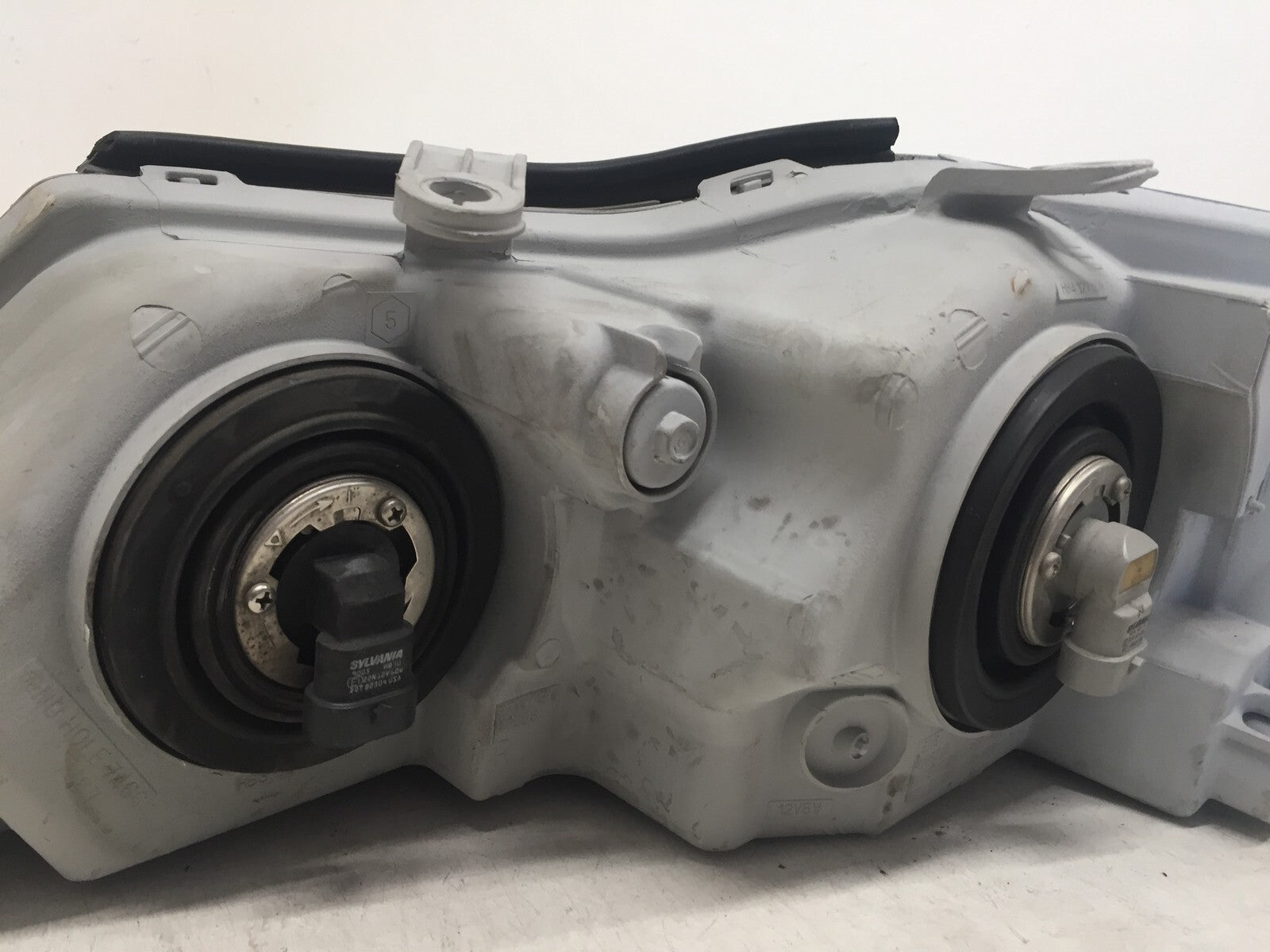 Headlight Damaged Right Passenger RH Toyota Avalon 2000-2004 CAPA