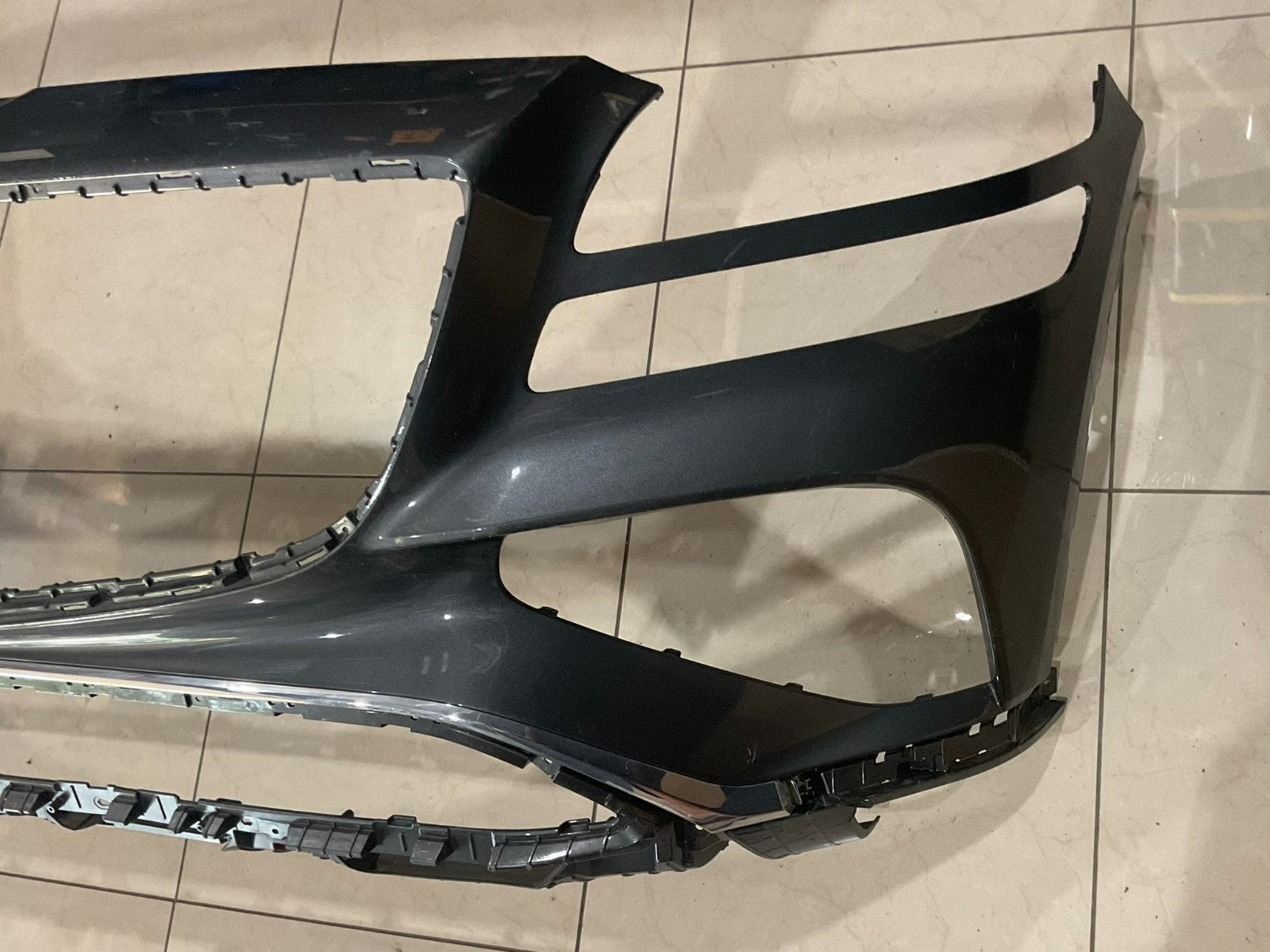 Front Bumper Cover Grey 2025 Genesis GV80 86511+t6500 OEM