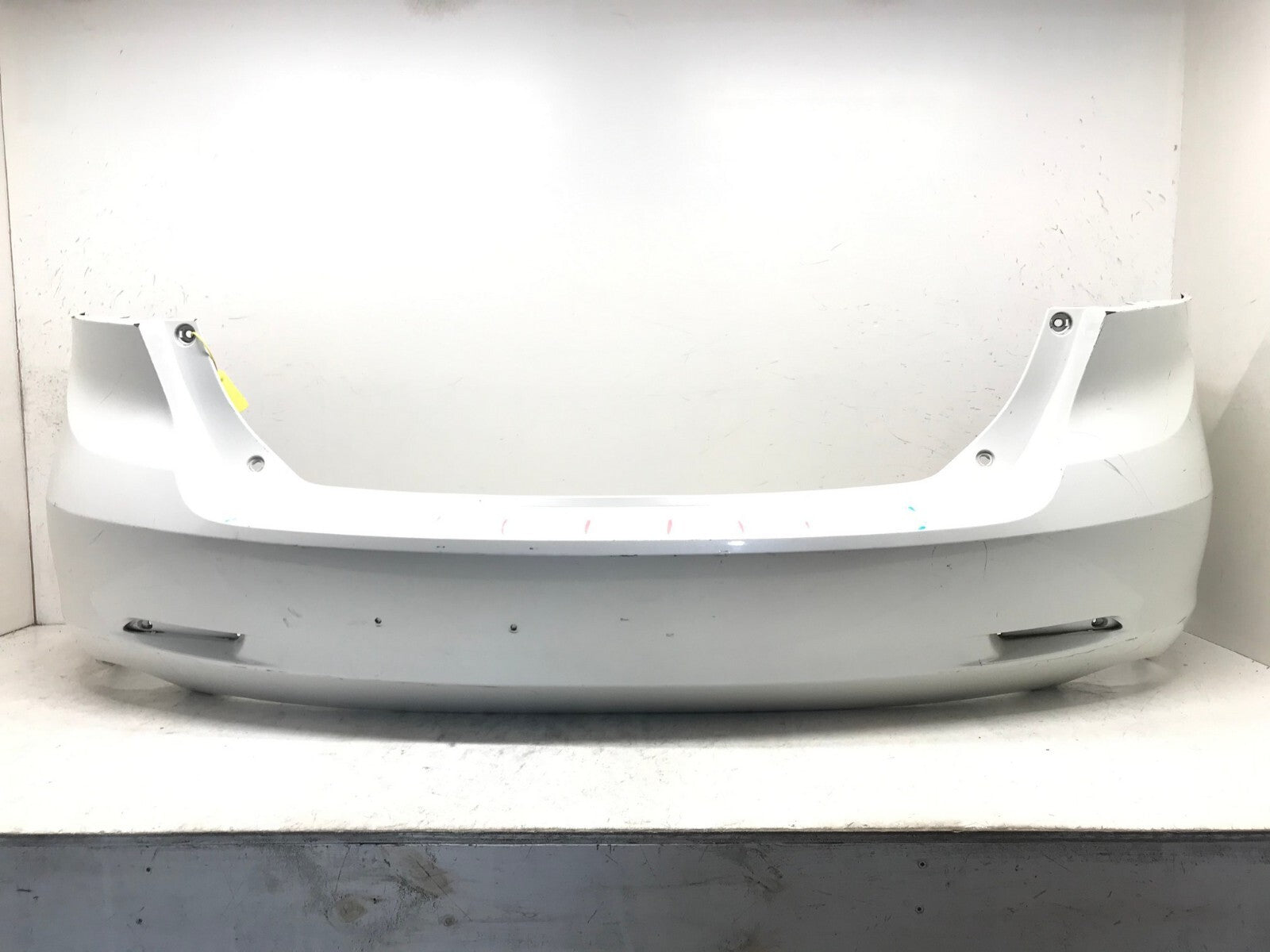 Rear Bumper Cover White Toyota Venza Base Limited LE XLE 2009-15 52159-0T010 OEM