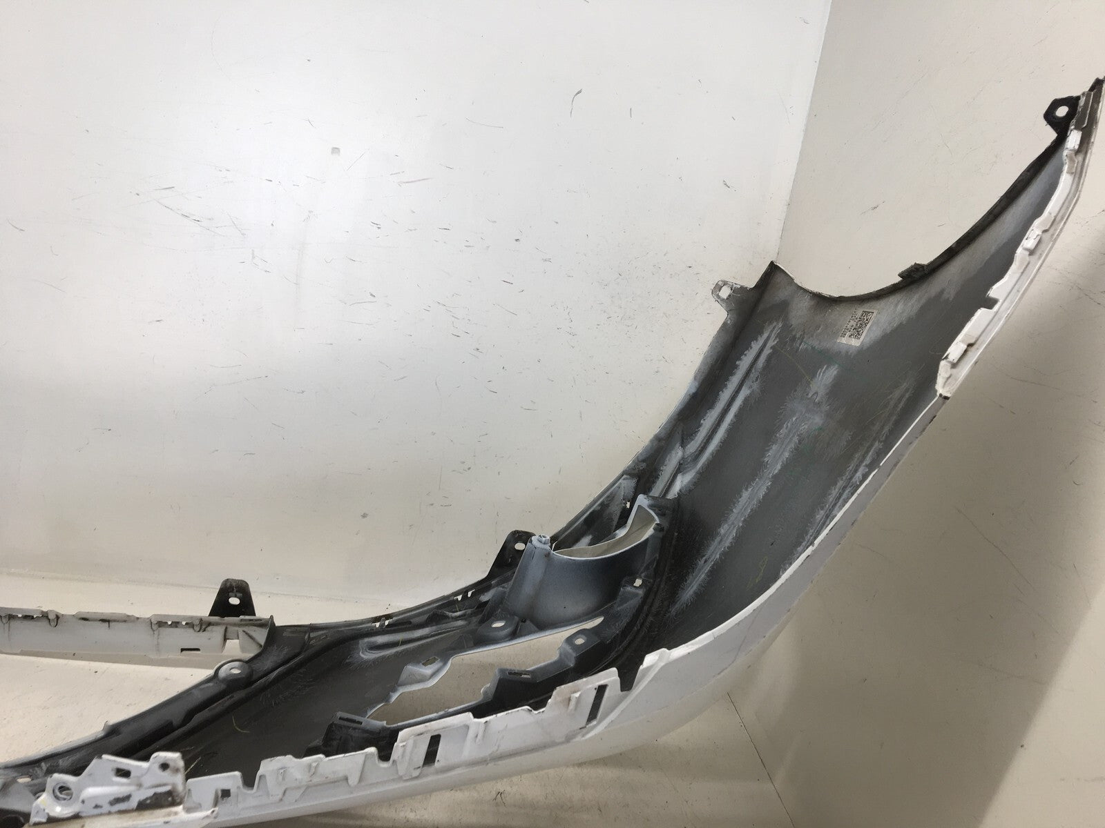 Front Bumper Cover Toyota Camry SE XSE 040 2018 2019 52119-06E20 OEM