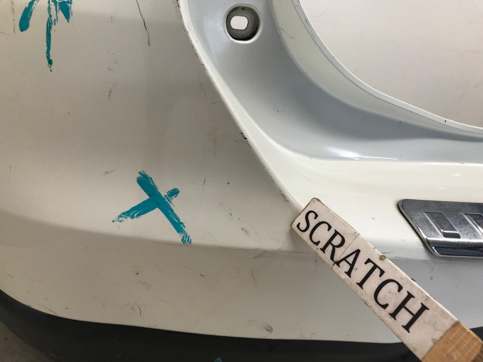 Rear Bumper Cover White 2014-2016 Nissan Rogue S/SL/SV 85022-9TA0H OEM