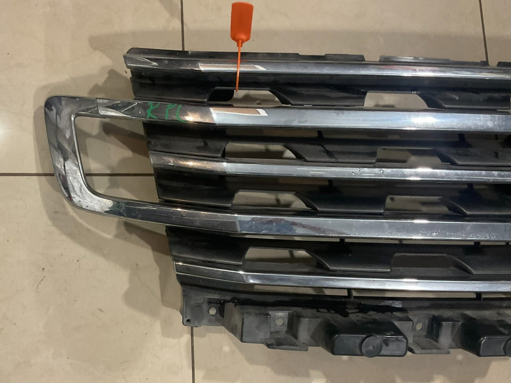 Grille Grill Black/Silver 2018-2021 Ford Expedition CAPA